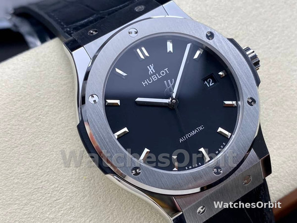 542.NX.1171.LR Hublot Classic Fusion Automatic Black