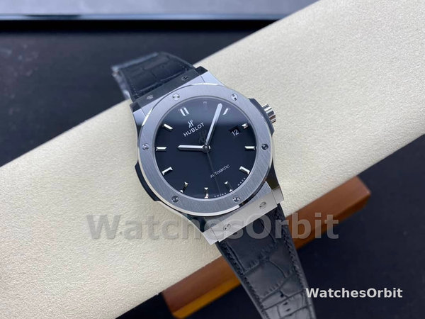 542.NX.1171.LR Hublot Classic Fusion Automatic Black