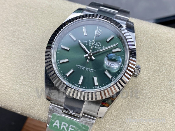 Rolex Datejust 41mm Fluted Bezel Green Dial m126334 0027 Mens Replica Watch