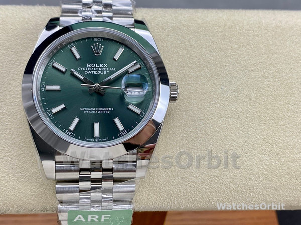 Rolex DateJust 41mm m126300 0020 Oystersteel Jubilee Mint Green Dial