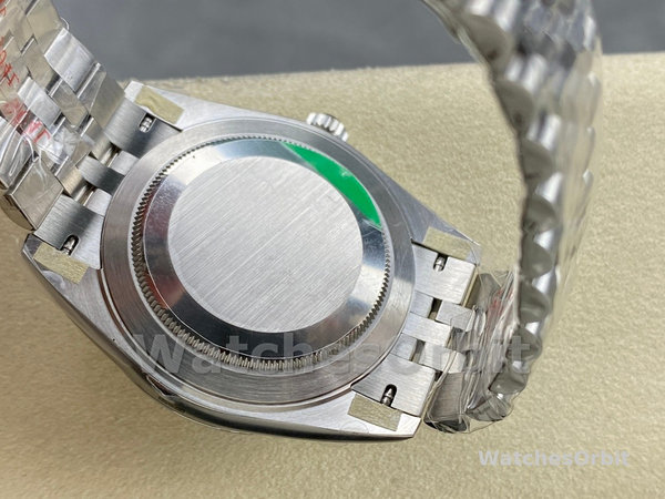Rolex DateJust 41mm m126300 0020 Oystersteel Jubilee Mint Green Dial