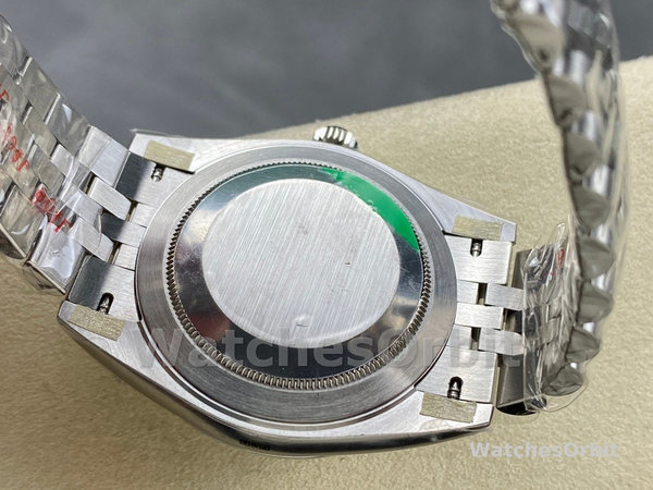 Rolex Datejust 41mm Stainless Steel 126300 0006 White Index Jubilee