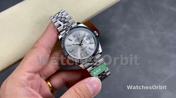 Rolex Datejust 41mm Stainless Steel 126334 0004 Silver Index Jubilee Mens Watch