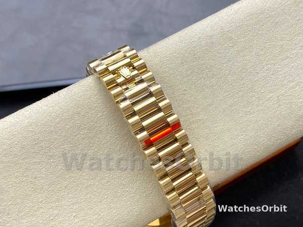 Rolex Day Date 40 Yellow Gold Pave Diamond Dial M228238 0054 Men's Watch