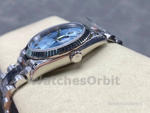 Rolex Day-Date 228236 0012 Fluted Bezel Ice Blue Dial 40MM Mens Replica Watch