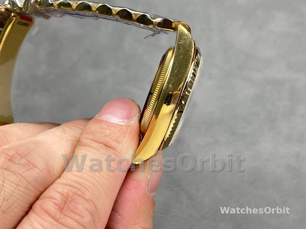 Rolex Day Date 36 Champagne Dial Yellow Gold Bracelet 128238 0132