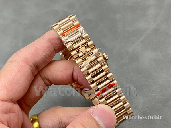 Rolex Day-Date 36 Rose Gold Turquoise Diamond-Set Roman Dial Diamond Bezel m128345rbr 0064