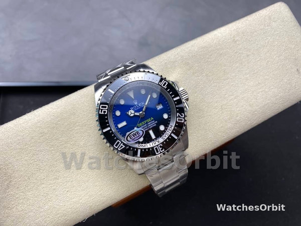 Rolex Sea-Dweller Deepsea 136660 0005 Stainless Steel Black Blue Dial 44MM Mens Replica Watch