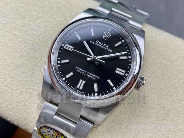 Rolex Oyster Perpetual 36 Oystersteel 126000 0002