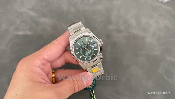 Rolex Sky-Dweller 336934 Fluted Bezel Green Dial 42MM Mens Replica Watch