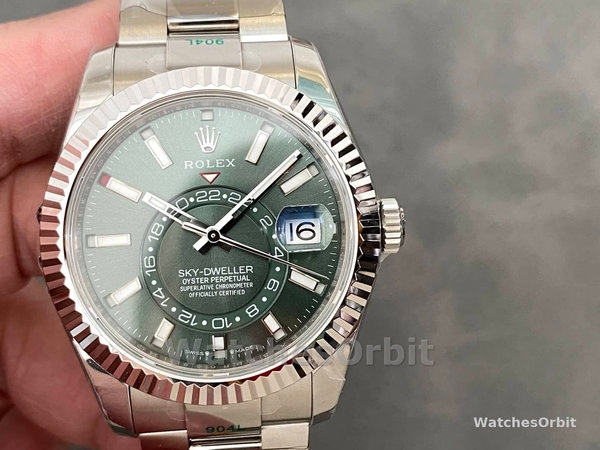 Rolex Sky-Dweller 336934 Fluted Bezel Green Dial 42MM Mens Replica Watch