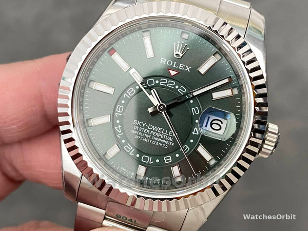 Rolex Sky-Dweller 336934 Fluted Bezel Green Dial 42MM Mens Replica Watch