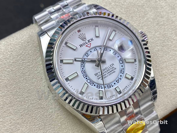 Rolex Sky Dweller 42 White Dial Fluted Bezel M336934 0004 Men's Watch