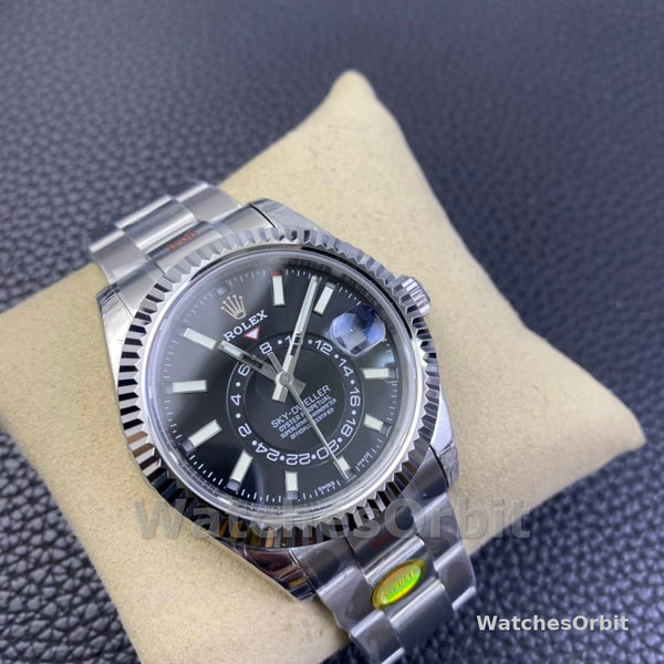 Rolex Sky Dweller 42 White Rolesor Black Dial Oyster M336934 0007 Men's Watch
