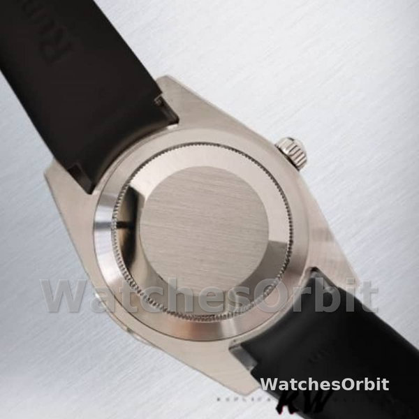 Rolex Submariner 116610 Black Dial Rubber strap 40mm Mens Replica Watch