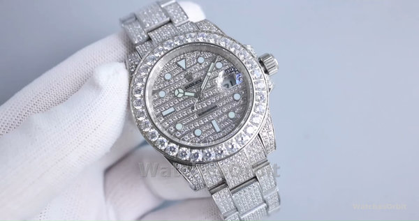 Rolex Submariner 116610LN Diamond Clad